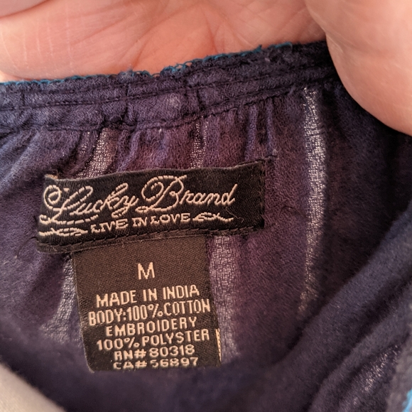 Lucky Brand peasant top in excellent condition, si - Picture 12 of 14